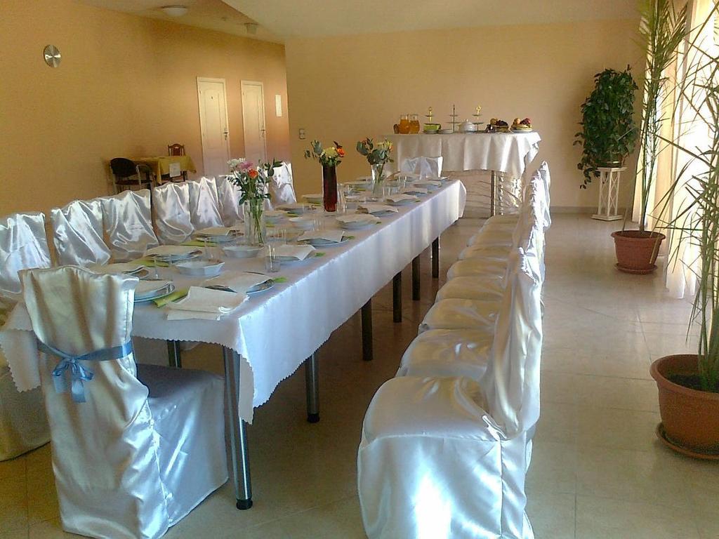 Villa Paradiso Βρότσλαβ Εξωτερικό φωτογραφία