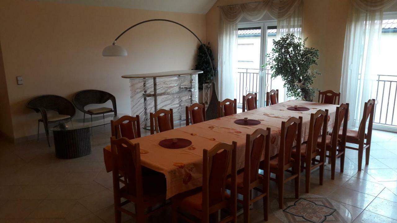 Villa Paradiso Βρότσλαβ Εξωτερικό φωτογραφία